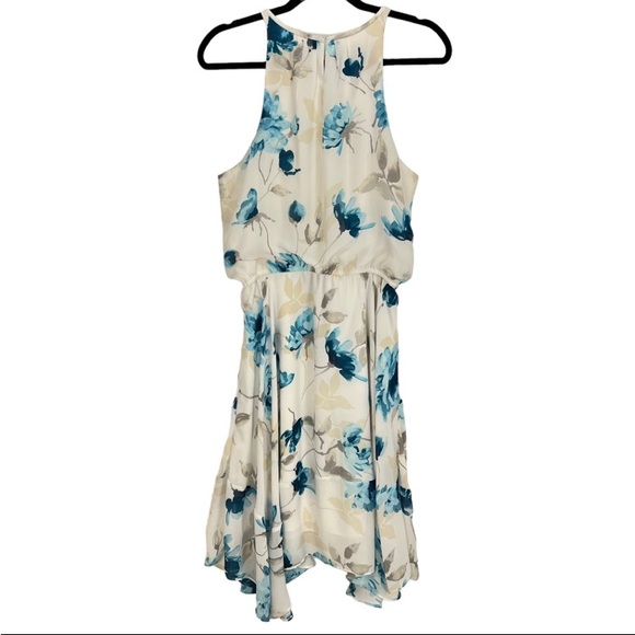 Like new White House Black Market Dress - Picture 10 of 12